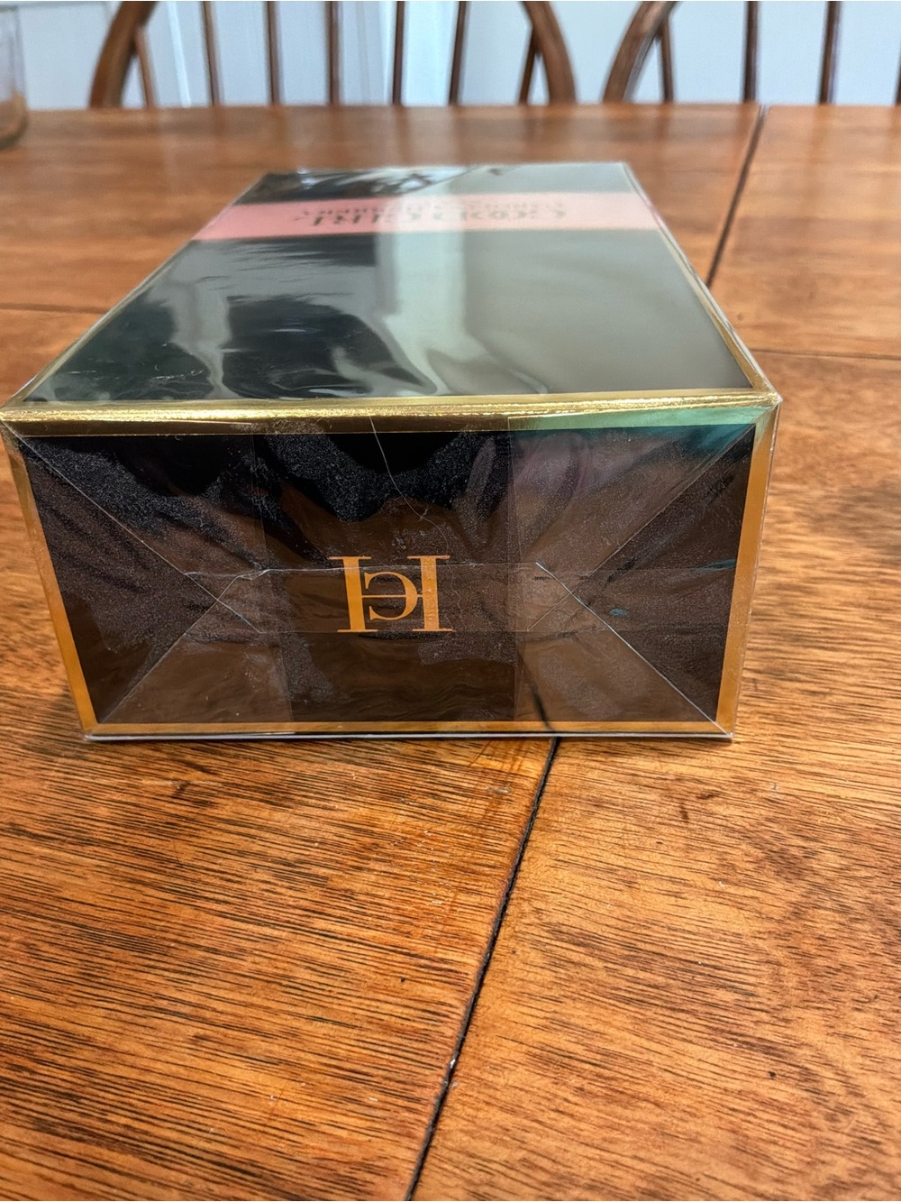 Carolina Herrera Good Girl Blush Pink and Black Stiletto Bottle - Picture 3 of 3